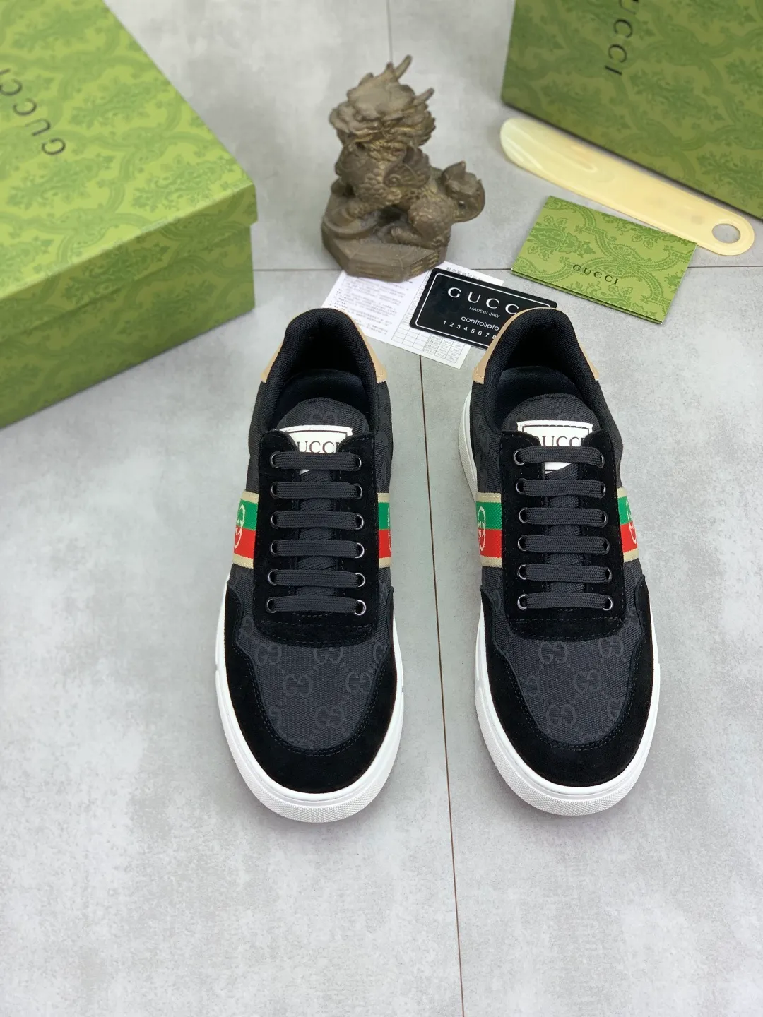 Men's men's shoes 💰P440💰 [New model] (GUCCI) official website's latest 🎁🎁casual and fashionable men's shoes 👟, hot style 💥 style is simple and elegant, exclusive for trendy men. Unique official website's latest brand double G elements Original 👑Gucci decoration, fashionable and generous, the fabric is original frosted calfskin✅Fully imported first-layer pigskin lining, the official website specifies wear-resistant, lightweight original rubber casual outsole, the classic model is taken in real life🎬38-44 3️⃣ colors available